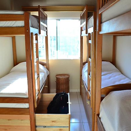 Sea Wolf Surf Hostel ฟลอเรียนอโปลิส ห้อง รูปภาพ