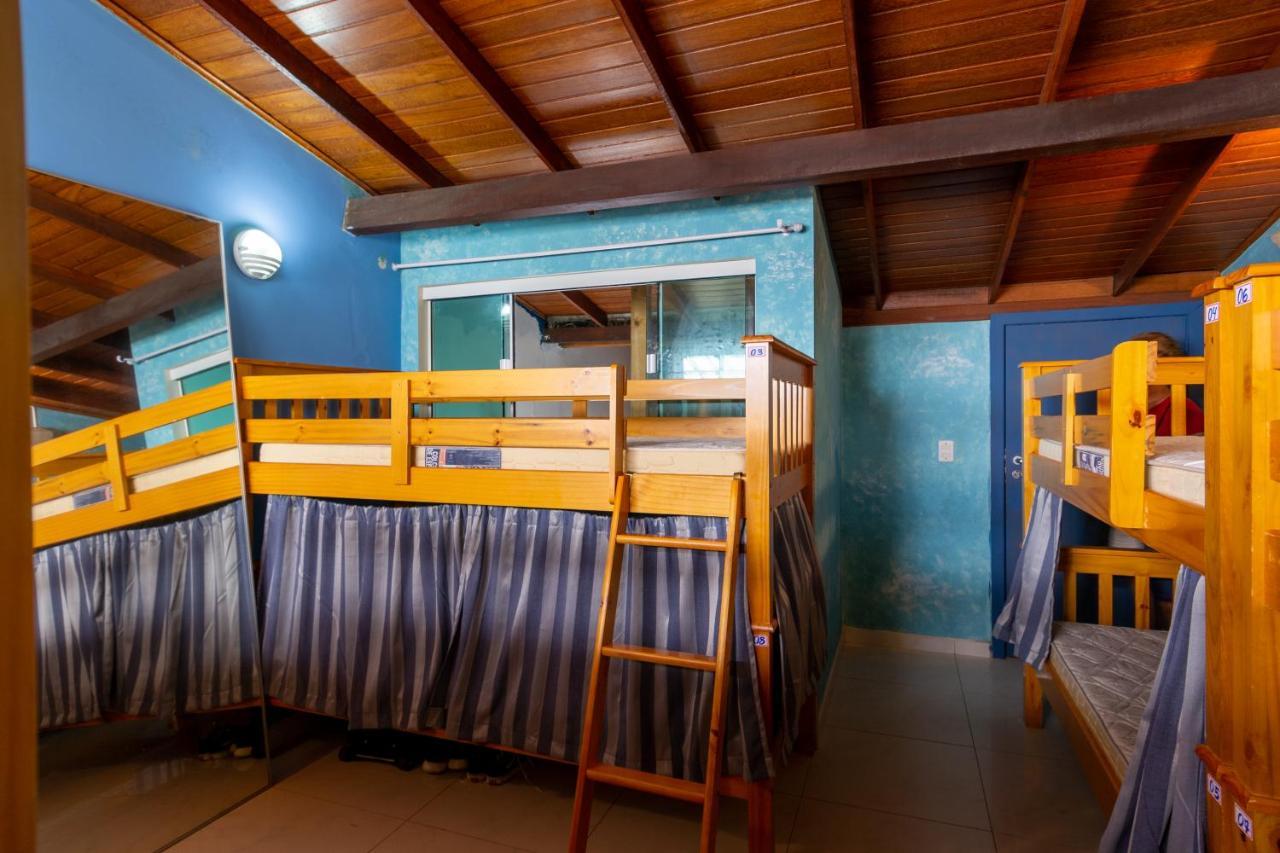 Sea Wolf Surf Hostel ฟลอเรียนอโปลิส ภายนอก รูปภาพ