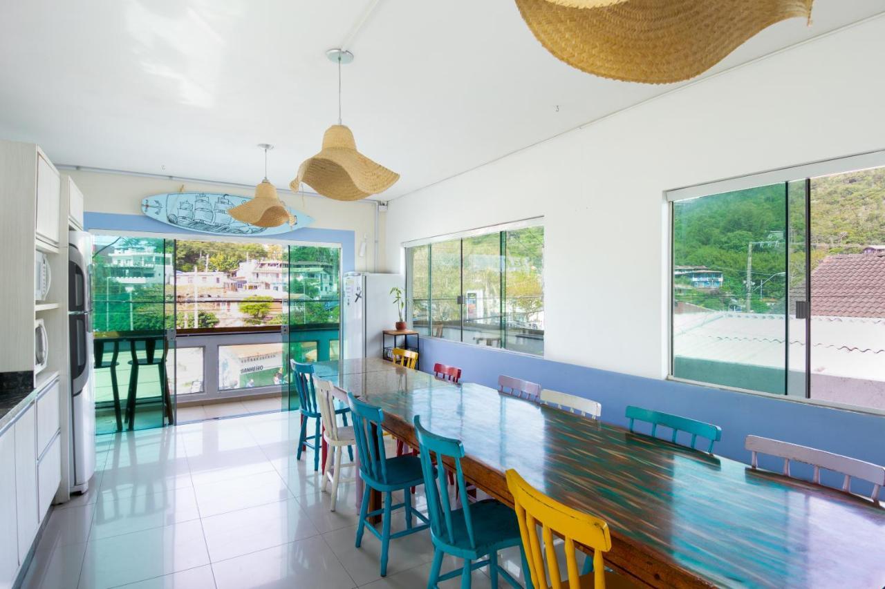 Sea Wolf Surf Hostel ฟลอเรียนอโปลิส ภายนอก รูปภาพ